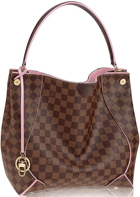 caissa louis vuitton